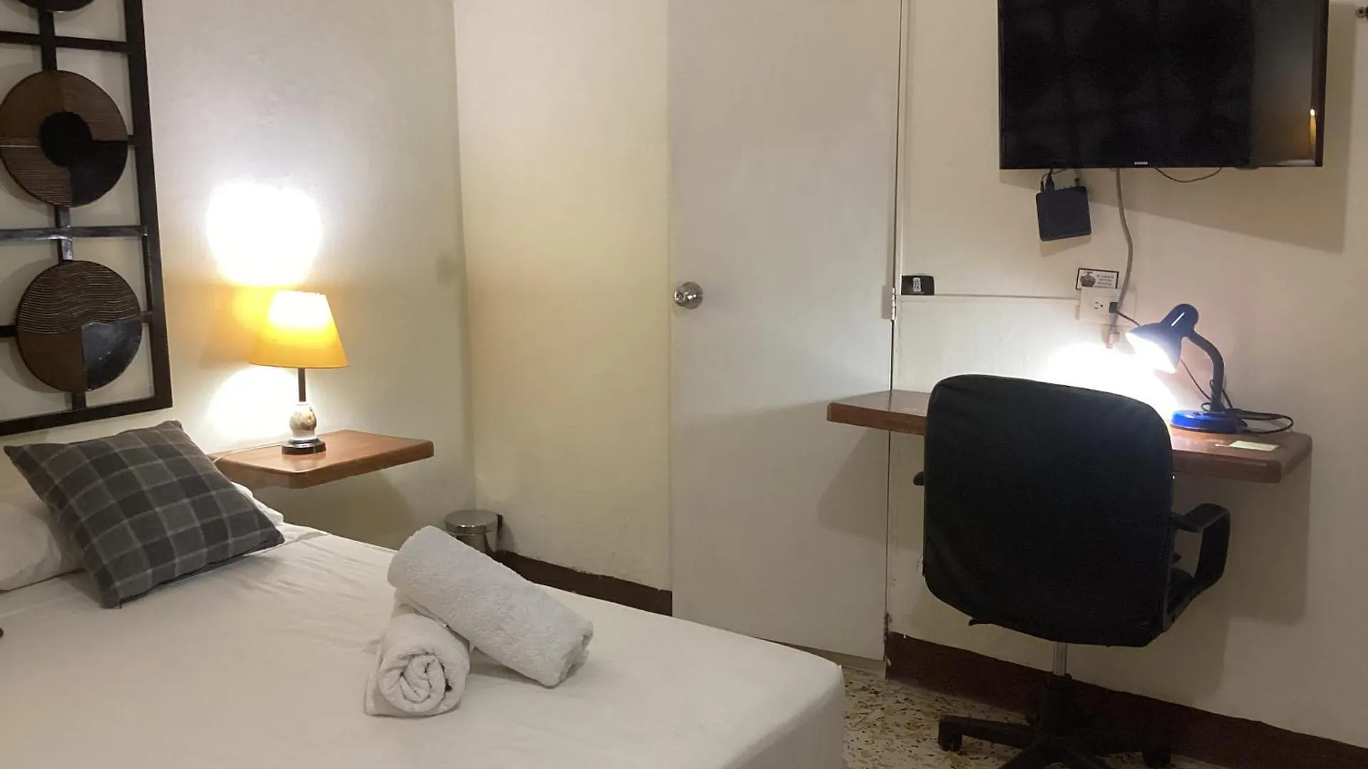 Guest house Manila Su Casa Hotel Medellin